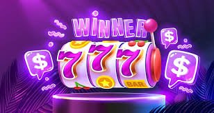 Karakter Mermaid dalam arena ikan neon